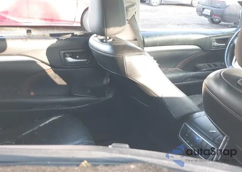 2015 Toyota Highlander Xle V6 z USA, uszkodzony, nr VIN 5TDJKRFH7FS207572